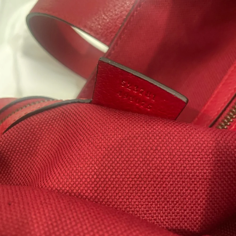 Gucci Logo Stripe Red Tote Bag - Picture 7 of 9